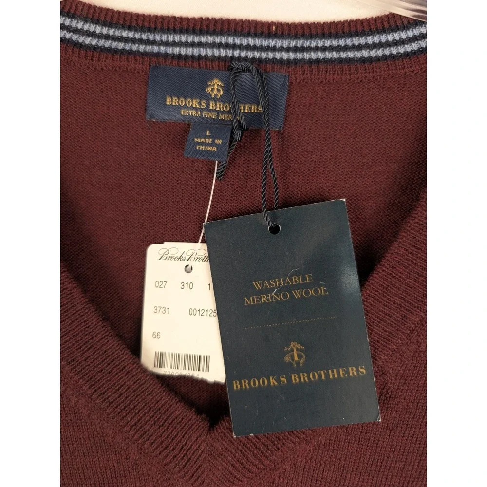 New‎ Brooks Brothers Sweater Mens Large Burgundy V-Neck Merino Wool Pullover